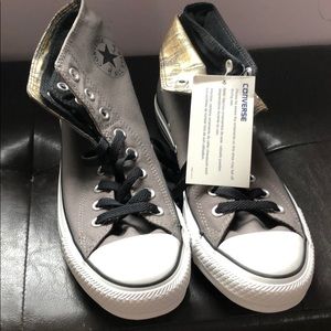 Converse Two-Fold Hi Top Women’s Size 9 Shoes